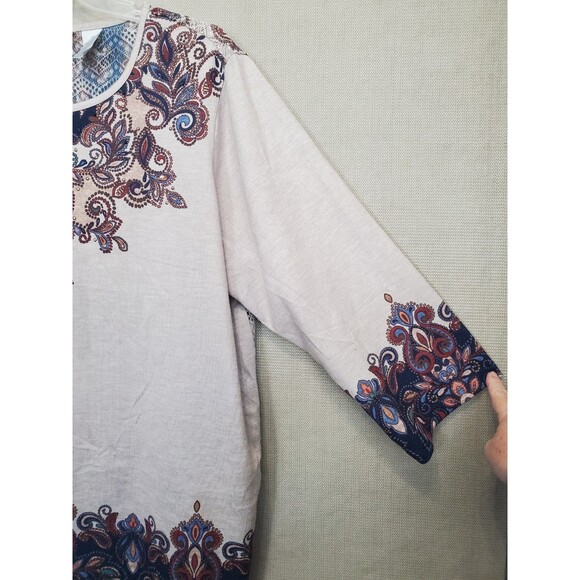 Alfred Dunner Woman Studded Paisley Lace Back Knit Tunic Size 1X - Picture 2 of 7